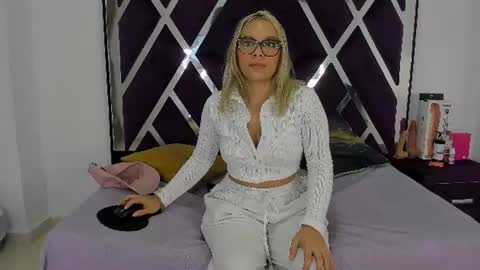 lunaviceht online show from 30, 6, 2026