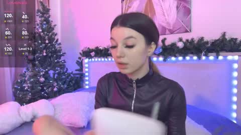 Snapshot of lunavine chatting on 9, 2, 2026 Veronica online show from 9, 2, 2026