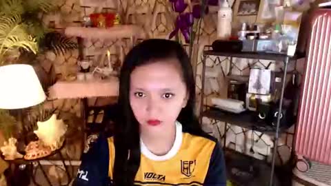 Snapshot of lunawinks_ chatting on 5, 1, 2026 lunawinks_ online show from 5, 1, 2026