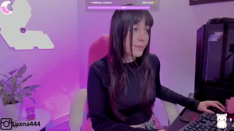 Snapshot of lunaxlu chatting on 22, 2, 2025 online show from 22, 2, 2025