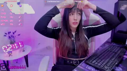 Snapshot of lunaxlu chatting on 6, 10, 2025 online show from 6, 10, 2025