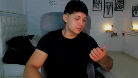 Snapshot of lunay_xtreemboy chatting on 27, 3, 2026 Lunay online show from 27, 3, 2026