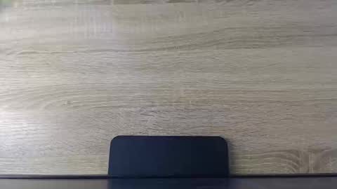 Luni Love online show from 8, 3, 2026