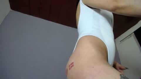 Snapshot of lunitaqueen_ chatting on 26, 6, 2026 Luna Tamara online show from 26, 6, 2026