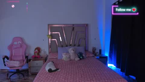 Snapshot of lunna_roosee chatting on 18, 2, 2026 LUNA ROSE online show from 18, 2, 2026