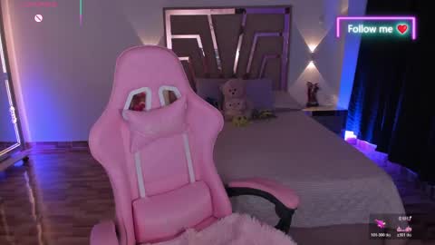 LUNA ROSE online show from 30, 5, 2026
