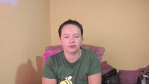 Snapshot of lunnadoll chatting on 26, 6, 2026 Katty what ever do you want on my pv is for extra tokens minimi 250 tks ty u for understand online show from 26, 6, 2026