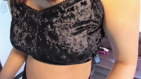 Snapshot of lunoox_ chatting on 14, 10, 2025 LunoxLili online show from 14, 10, 2025