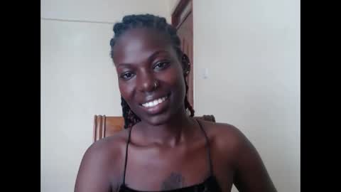 luo_queen online show from 16, 5, 2026