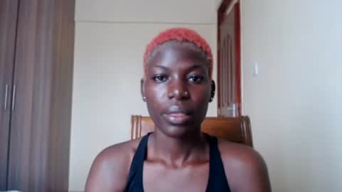 Snapshot of luo_queen chatting on 23, 6, 2026 luo_queen online show from 23, 6, 2026