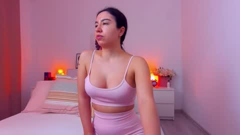 Snapshot of luscioussarra chatting on 16, 3, 2026 LusciousSarra online show from 16, 3, 2026