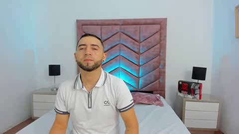 Lushian And Luna online show from 4, 6, 2026