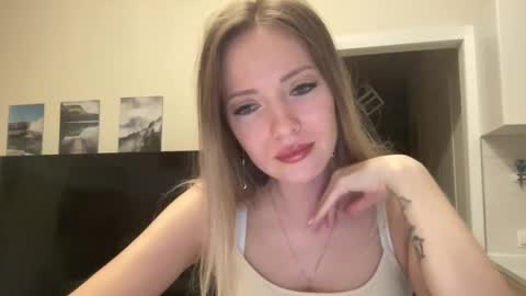 lusiluv online show from 14, 10, 2025