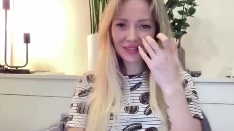 Snapshot of lusiluv chatting on 7, 2, 2026 lusiluv online show from 7, 2, 2026