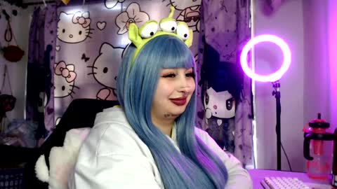 lussyevans_ online show from 4, 8, 2026