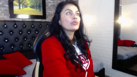 Snapshot of lust_mom chatting on 4, 12, 2024 Angela 3 online show from 4, 12, 2024