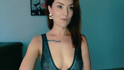 lustangel2 online show from 16, 6, 2026