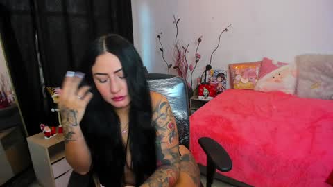 Snapshot of lustful__babe chatting on 12, 12, 2024 lustful__babe online show from 12, 12, 2024