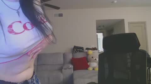 Snapshot of lustfullives chatting on 15, 12, 2024 LustfulLives online show from 15, 12, 2024