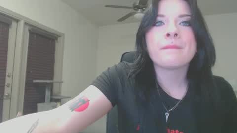 Snapshot of lustfullives chatting on 9, 2, 2025 LustfulLives online show from 9, 2, 2025