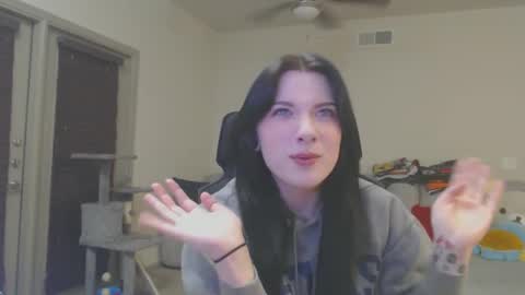 Snapshot of lustfullives chatting on 17, 2, 2025 LustfulLives online show from 17, 2, 2025