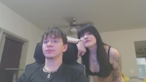 Snapshot of lustfullives chatting on 28, 2, 2025 LustfulLives online show from 28, 2, 2025