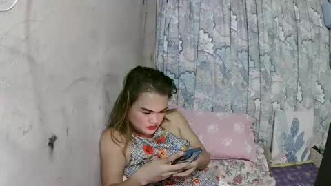 Flora Mae online show from 9, 3, 2026