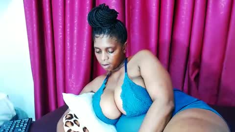 lustydesirex online show from 12, 12, 2024