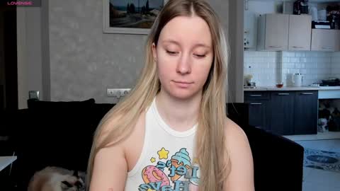LusyaGreenberg online show from 8, 2, 2025
