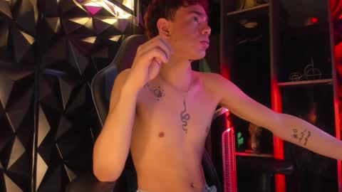 luuck_06 online show from 11, 9, 2025