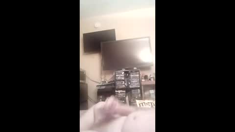 Snapshot of luv2cum4u612 chatting on 13, 1, 2026 luv2cum4u612 online show from 13, 1, 2026