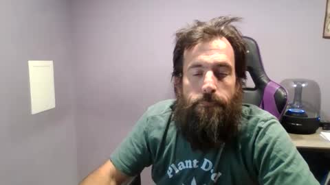 Snapshot of luv2likslit611455 chatting on 9, 9, 2025 Luv2likslit online show from 9, 9, 2025