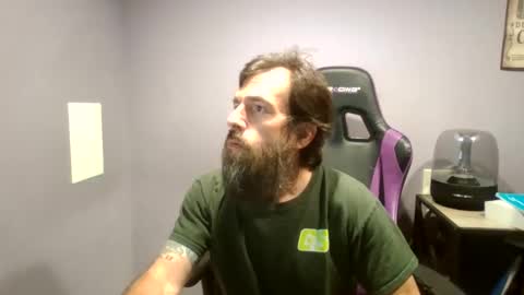 Snapshot of luv2likslit611455 chatting on 11, 9, 2025 Luv2likslit online show from 11, 9, 2025