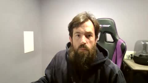 Snapshot of luv2likslit611455 chatting on 19, 11, 2025 Luv2likslit online show from 19, 11, 2025