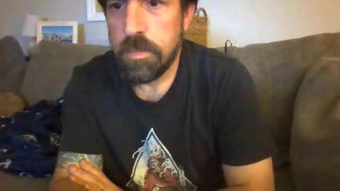 Snapshot of luv2likslit611455 chatting on 23, 5, 2026 Luv2likslit online show from 23, 5, 2026