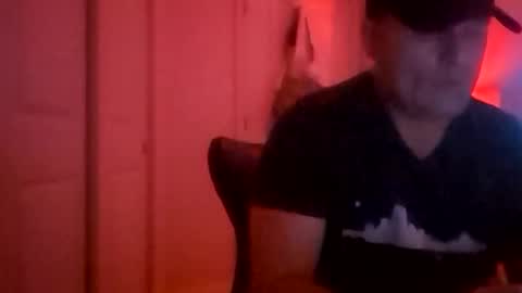 Snapshot of luv2toknstrok chatting on 19, 12, 2025 Luv2tokNstrok online show from 19, 12, 2025