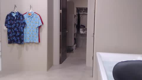 Snapshot of luv_missle chatting on 11, 3, 2025 luv_missle online show from 11, 3, 2025