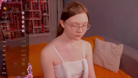 Snapshot of luv_tessa chatting on 13, 2, 2026 Tessa online show from 13, 2, 2026