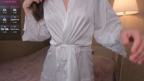  Mila  online show from 17, 12, 2024