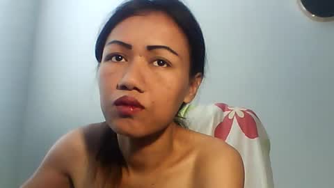 Bee Bee online show from 6, 3, 2026