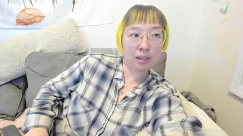 LuxGray online show from 23, 2, 2026