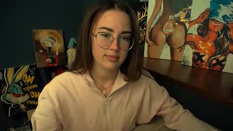 Snapshot of luxie_queen chatting on 13, 1, 2026 Katie online show from 13, 1, 2026