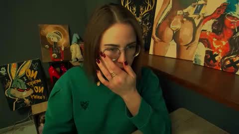 Snapshot of luxie_queen chatting on 20, 2, 2026 Katie online show from 20, 2, 2026