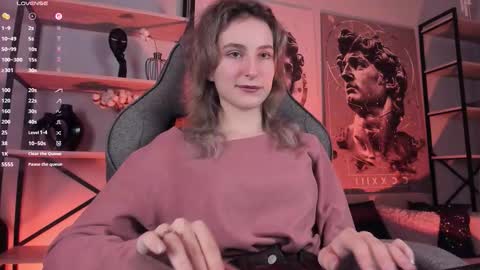 Snapshot of luxrayi chatting on 16, 10, 2025 Ray online show from 16, 10, 2025