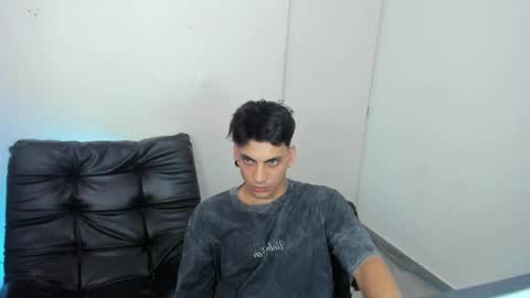 Snapshot of luxrx chatting on 19, 5, 2026 luxrx online show from 19, 5, 2026