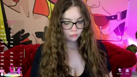 luxsopphia_ online show from 28, 5, 2026