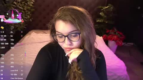 luxsopphia_ online show from 26, 6, 2026