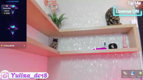 Snapshot of luxury_woman_ chatting on 7, 3, 2025 online show from 7, 3, 2025