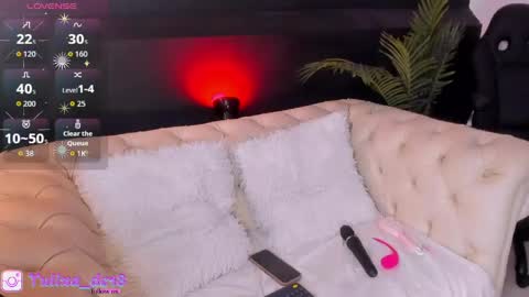 Snapshot of luxury_woman_ chatting on 19, 3, 2026 online show from 19, 3, 2026