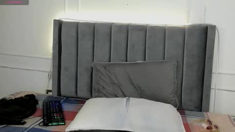 Snapshot of luxuryheaven chatting on 12, 10, 2025 Tommy and Polly online show from 12, 10, 2025